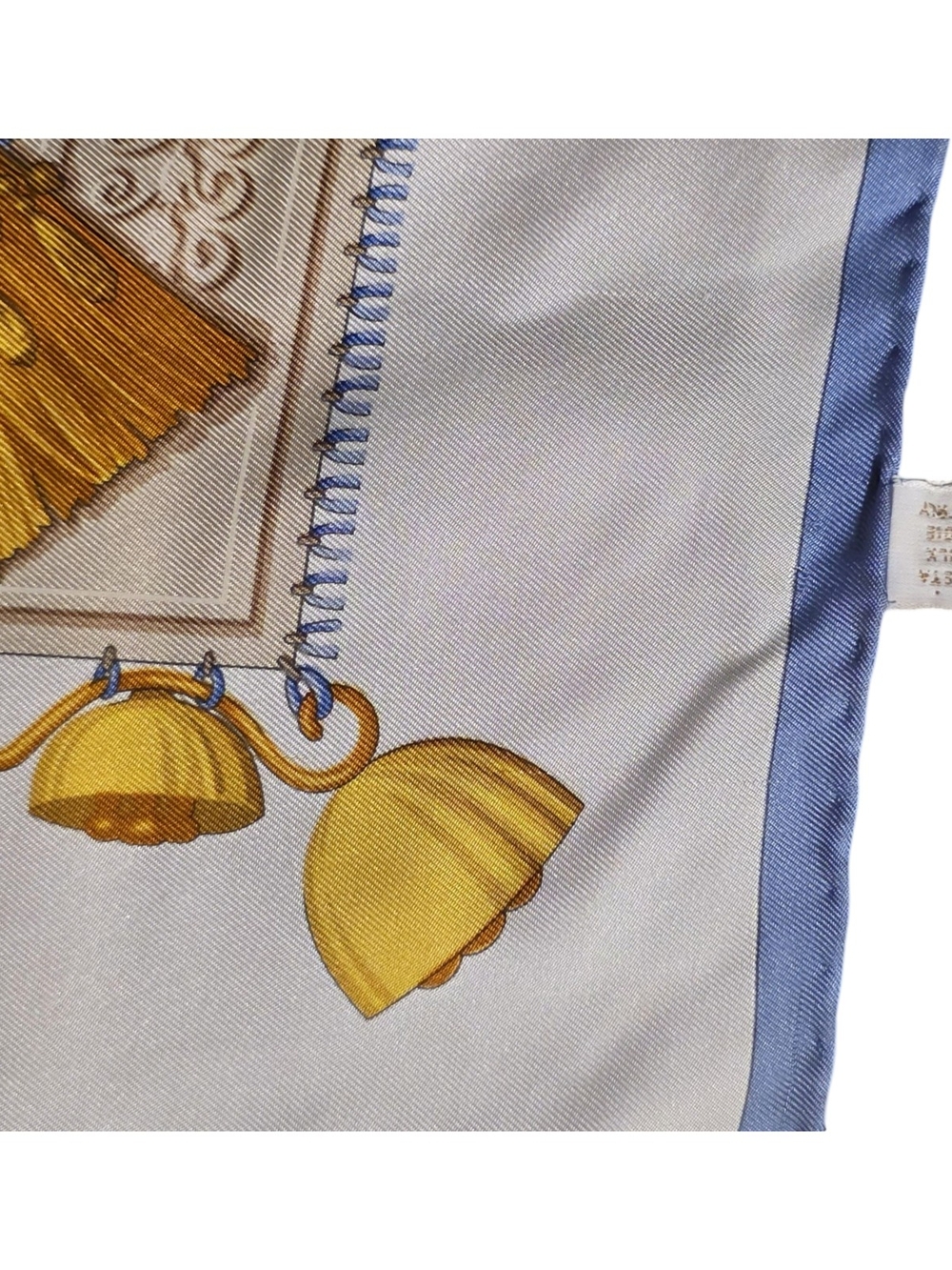GUCCI Silk-Feel Decorative Chain Print Scarf - White, Yellow, Blue - Picture 3 of 6